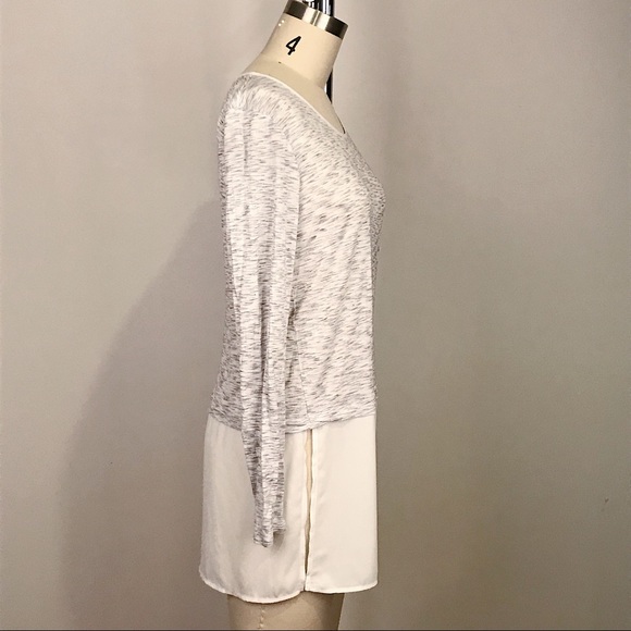 Reitmans Jersey Top With Chiffon Panel Size S - Picture 2 of 5